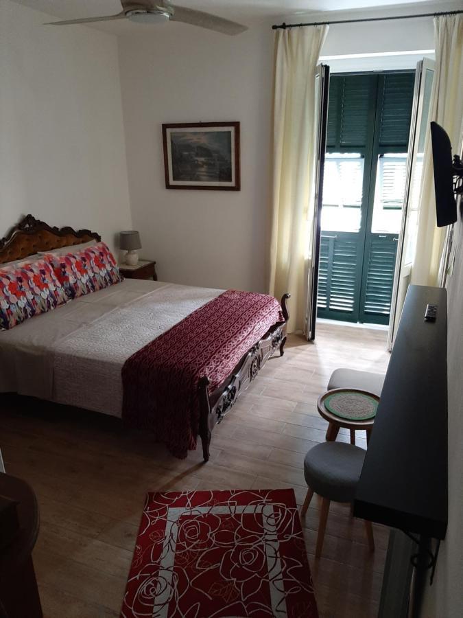 Retro' Beb Bed & Breakfast La Spezia Luaran gambar